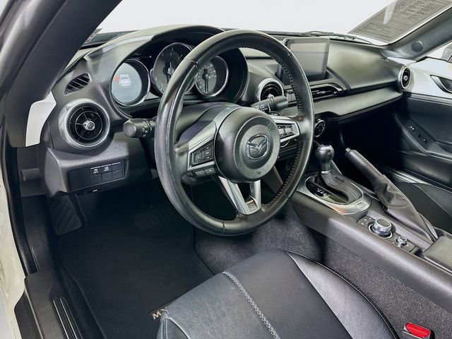 Used 2022 MAZDA MX-5 Miata RF Grand Touring image 9