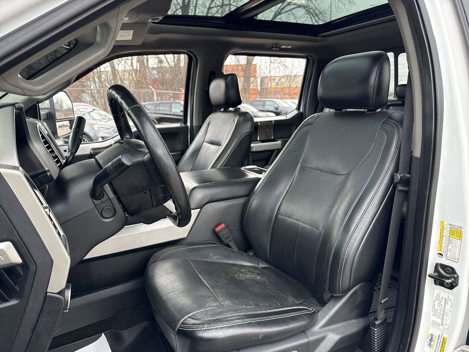 Used 2017 Ford F250 Lariat w/ Lariat Ultimate Package image 23