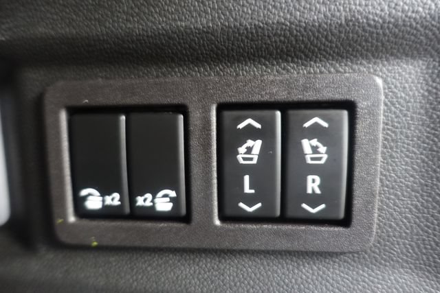 Used 2023 Chevrolet Tahoe RST w/ Luxury Package AWD/4WD image 26