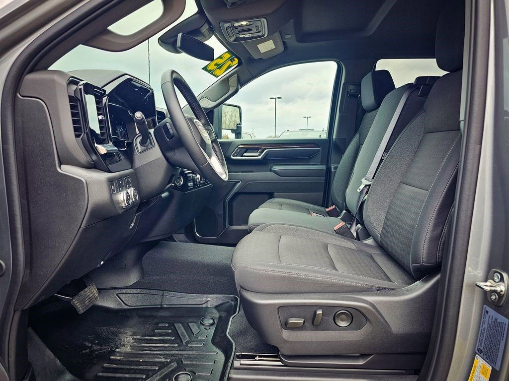 Certified 2025 GMC Sierra 2500 SLE w/ SLE Value Package; AWD/4WD image 17