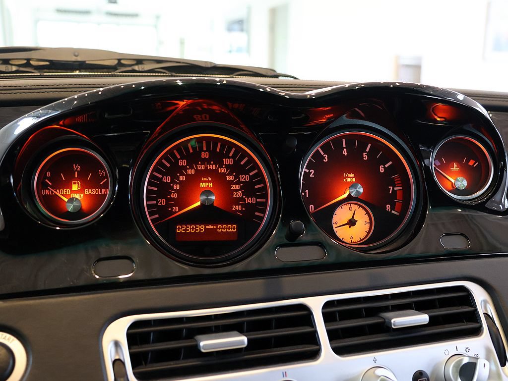 Used 2001 BMW Z8 RWD image 35