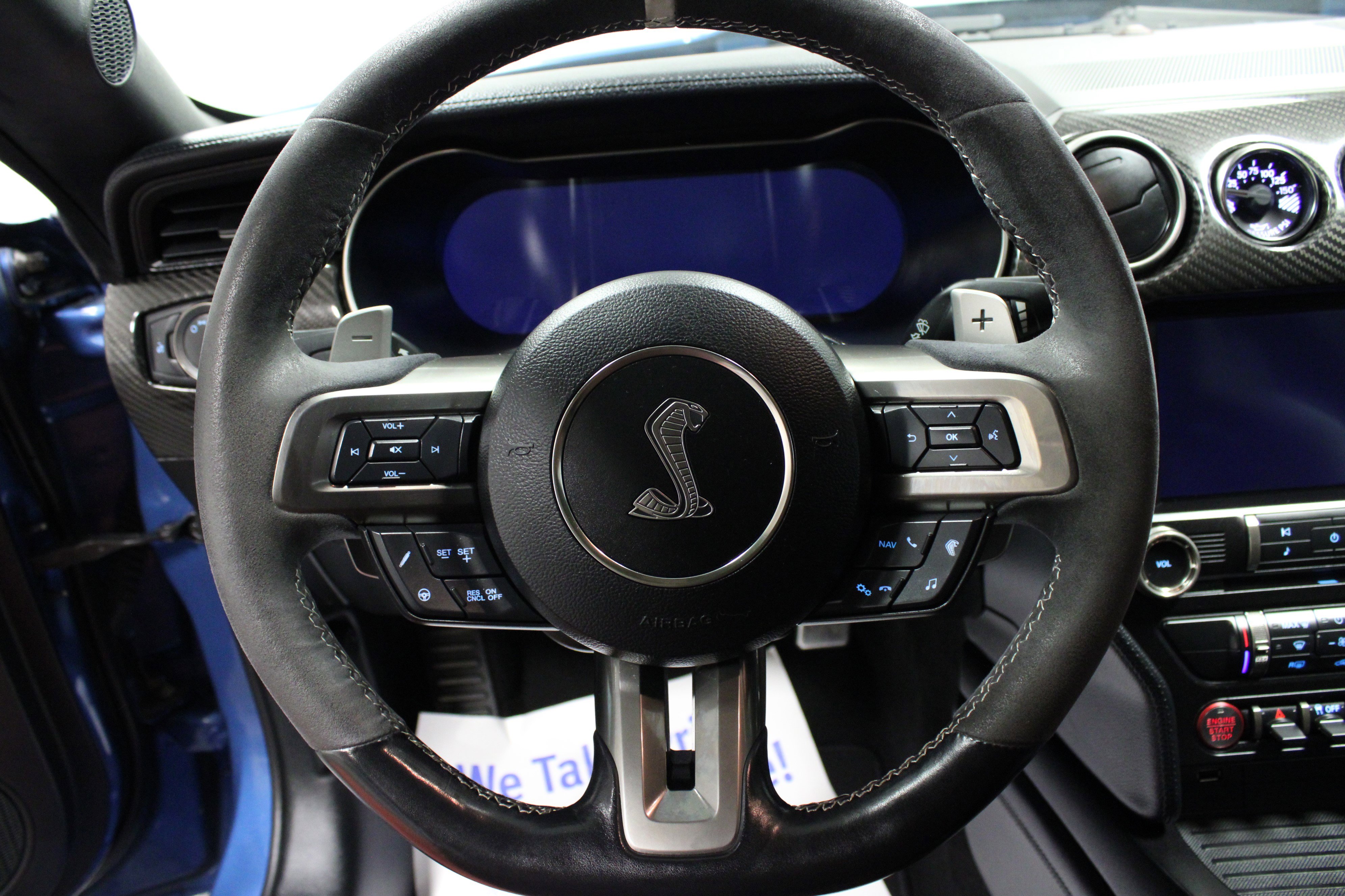 Used 2020 Ford Mustang Shelby GT500 w/ Technology Package image 15