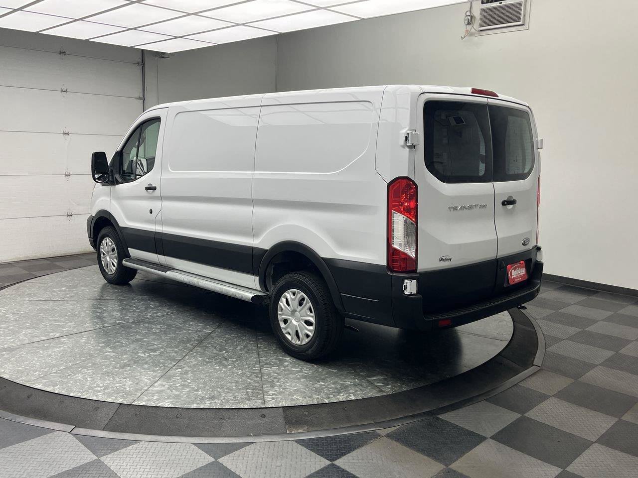 Certified 2025 Ford Transit 250 Low Roof w/ Exterior Upgrade Package RWD image 2