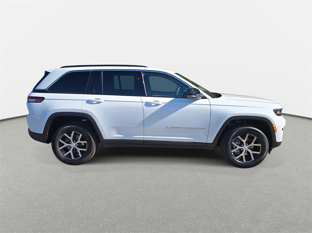 New 2025 Jeep Grand Cherokee Limited image 4