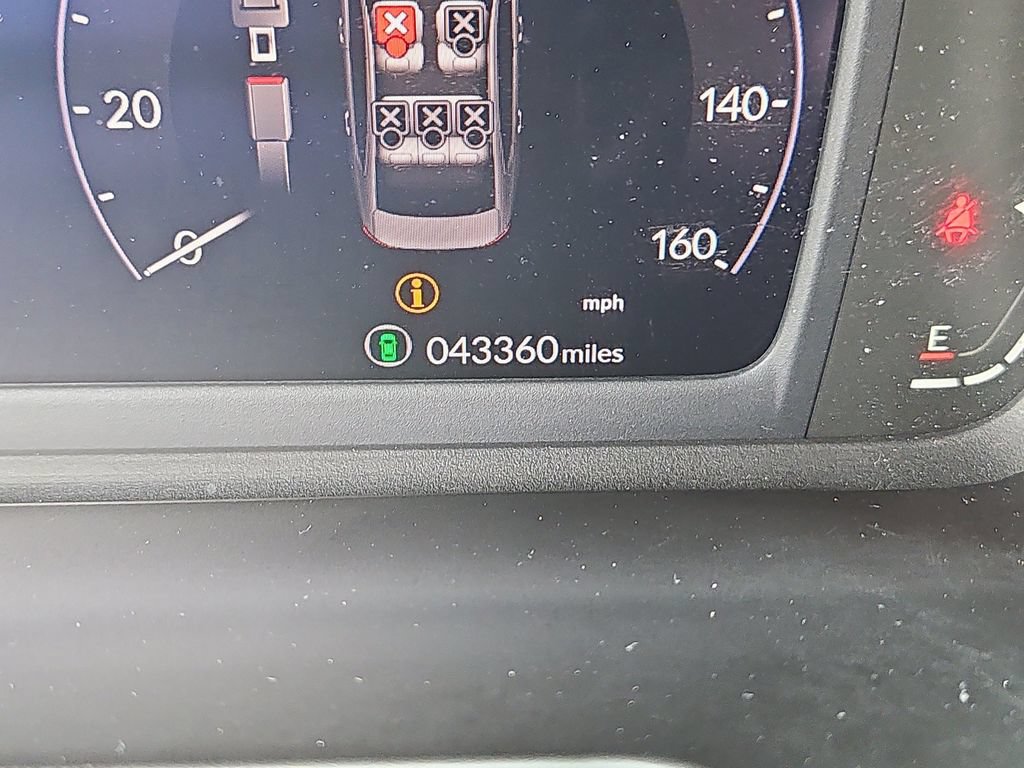 Certified 2023 Honda Accord EX image 13