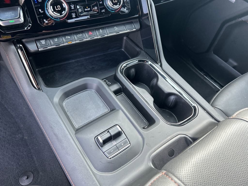 Certified 2025 GMC Sierra 2500 AT4 AWD/4WD image 25