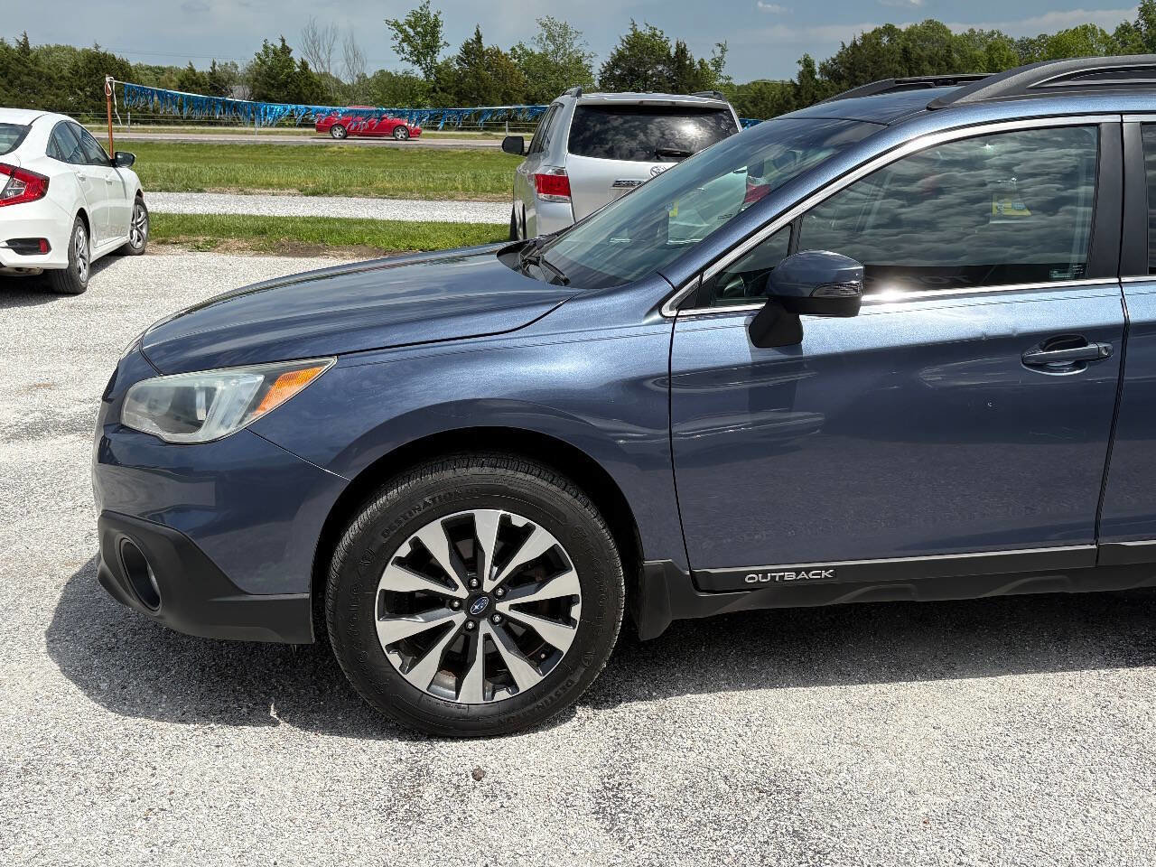 Used 2015 Subaru Outback 2.5i Limited AWD/4WD image 8