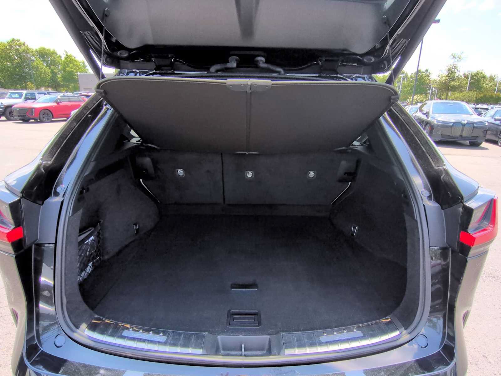 Used 2024 Lexus NX 350h AWD image 35