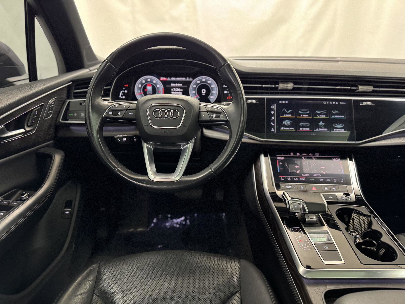 Used 2021 Audi Q7 3.0T Premium Plus w/ Executive Package image 32