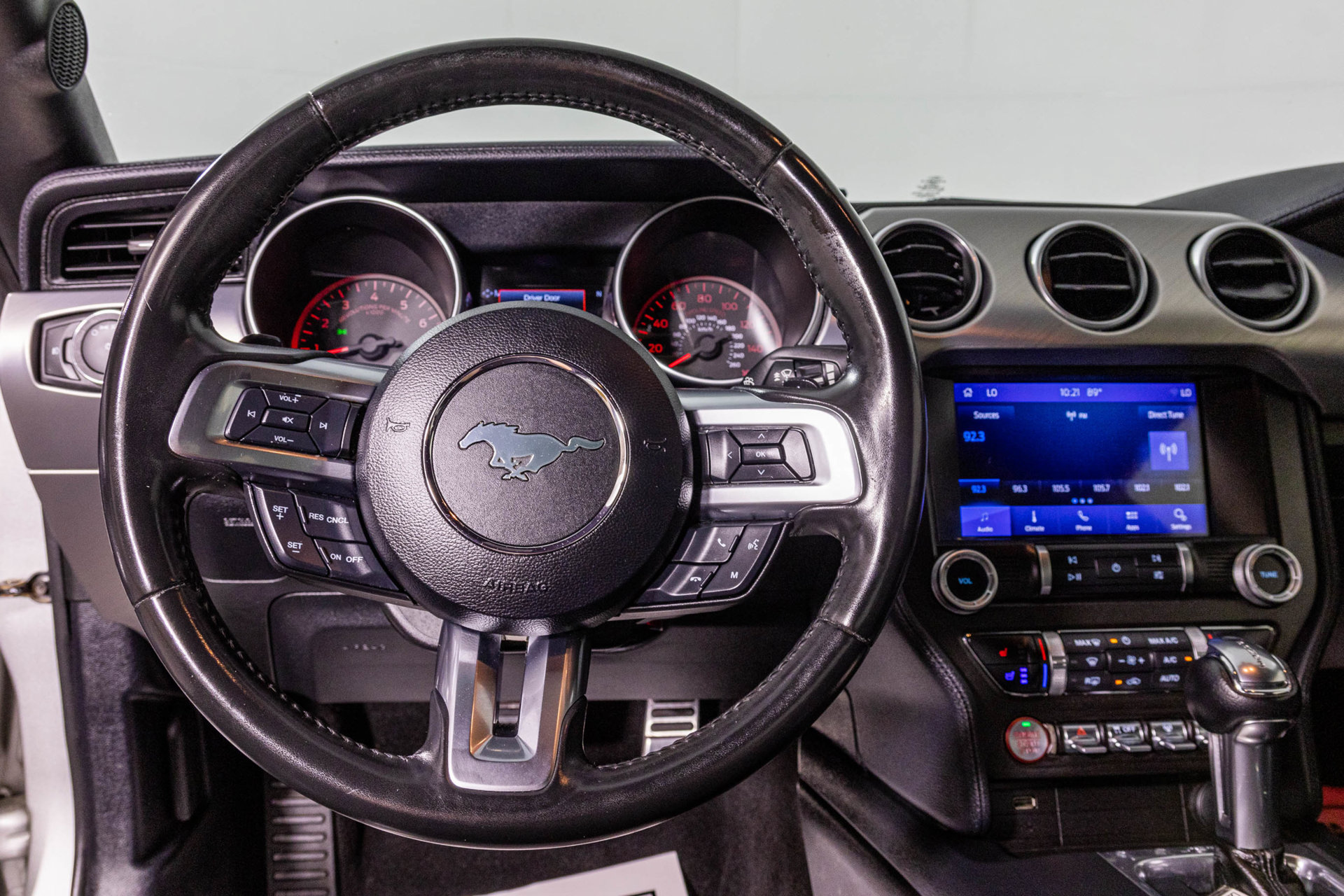 Used 2019 Ford Mustang GT Premium RWD image 30