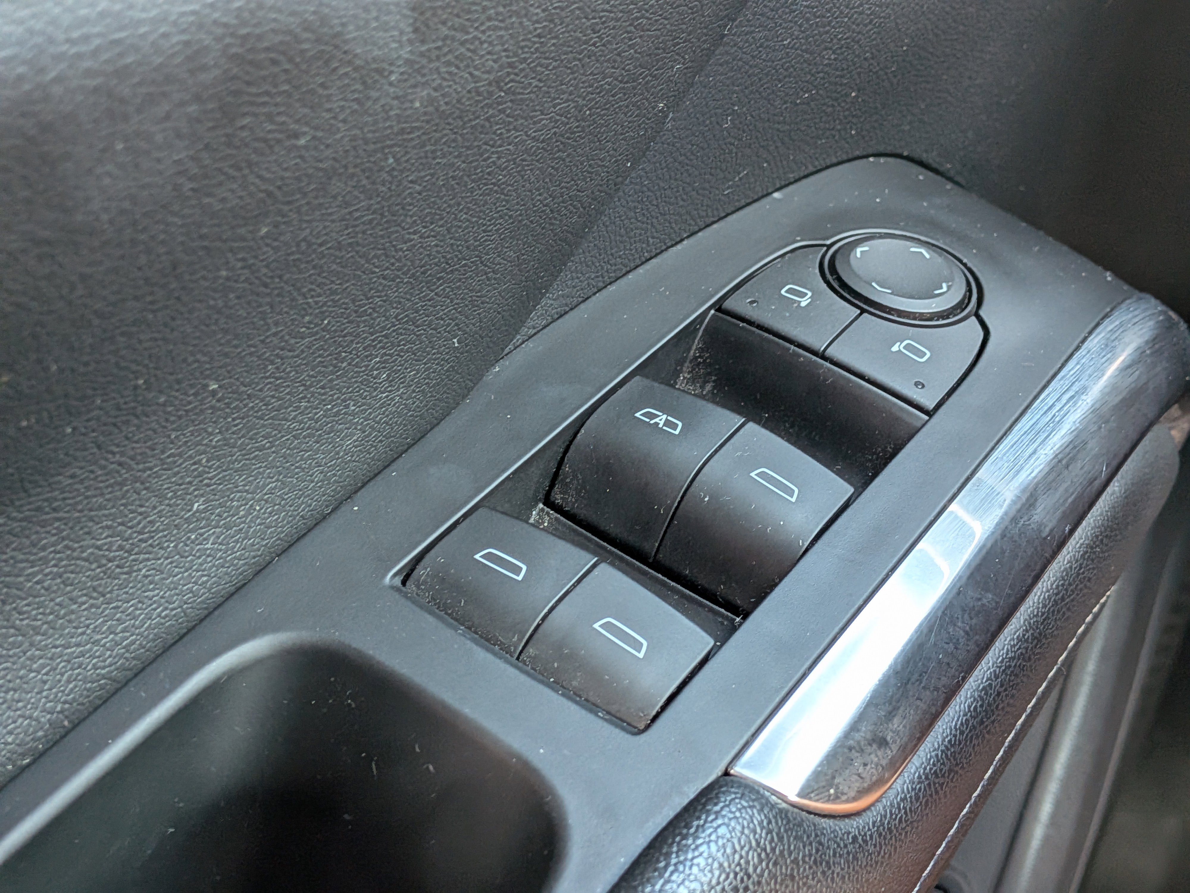 Used 2024 Chevrolet Traverse LT FWD image 23