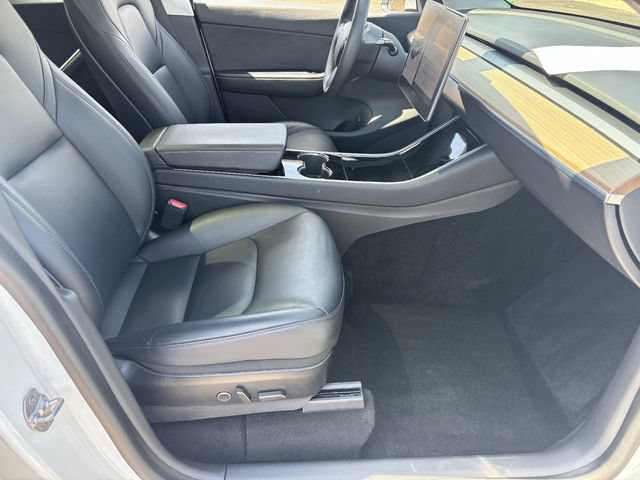 Used 2021 Tesla Model Y AWD image 11
