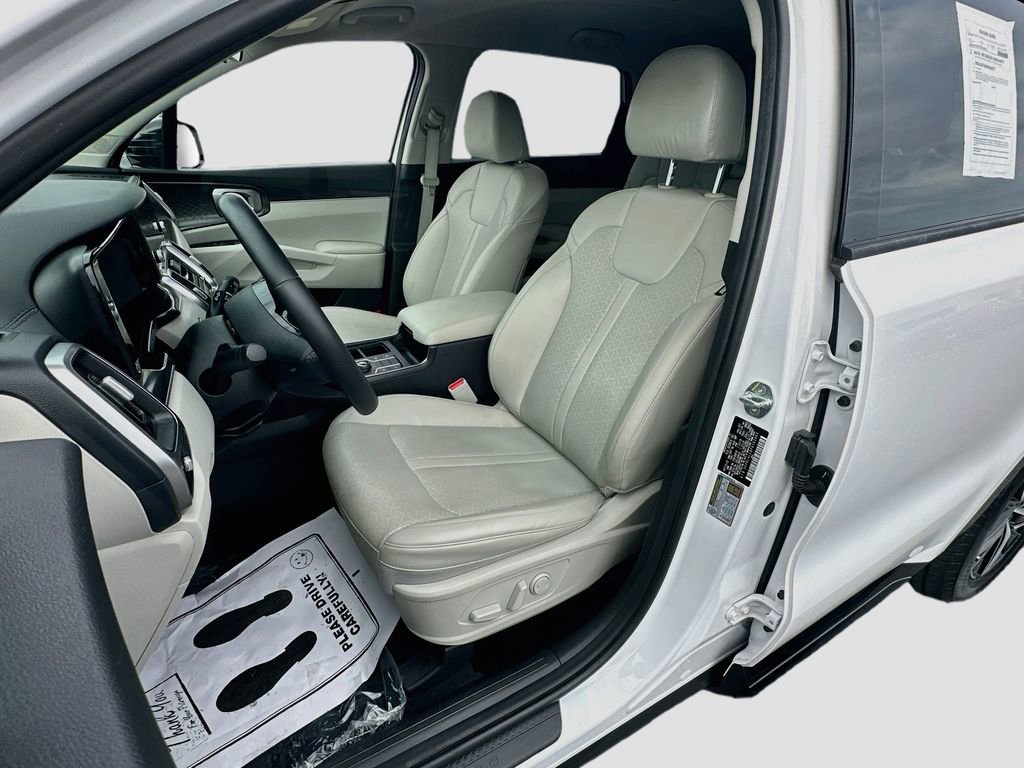 Used 2023 Kia Sorento S FWD image 21