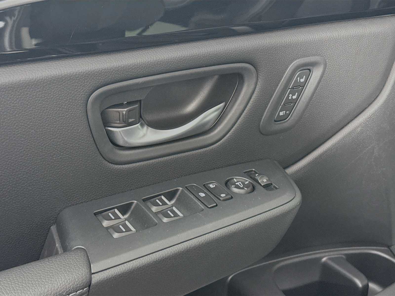 Certified 2026 Honda Pilot EX-L image 17
