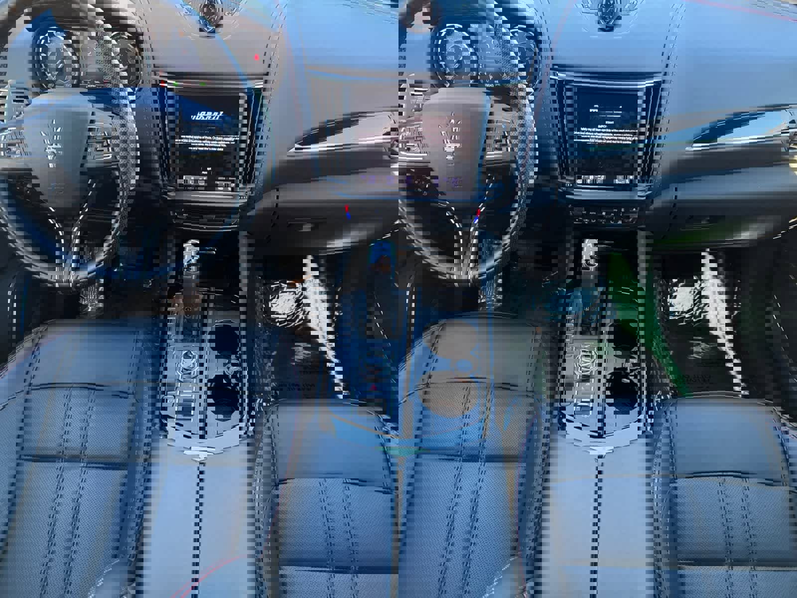 Used 2024 Maserati Levante GT Ultima image 11