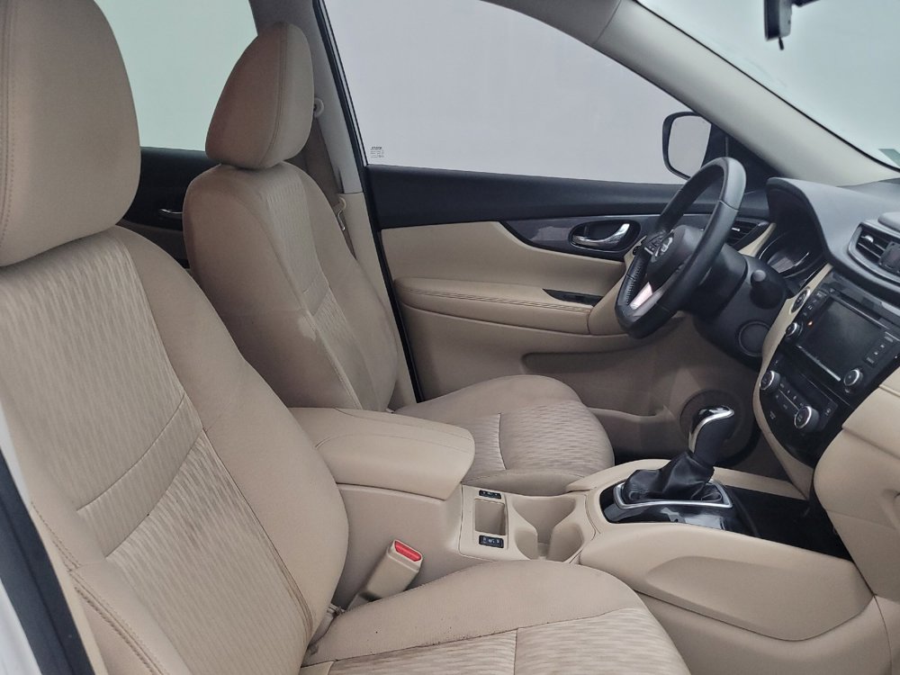 Used 2018 Nissan Rogue SV image 21