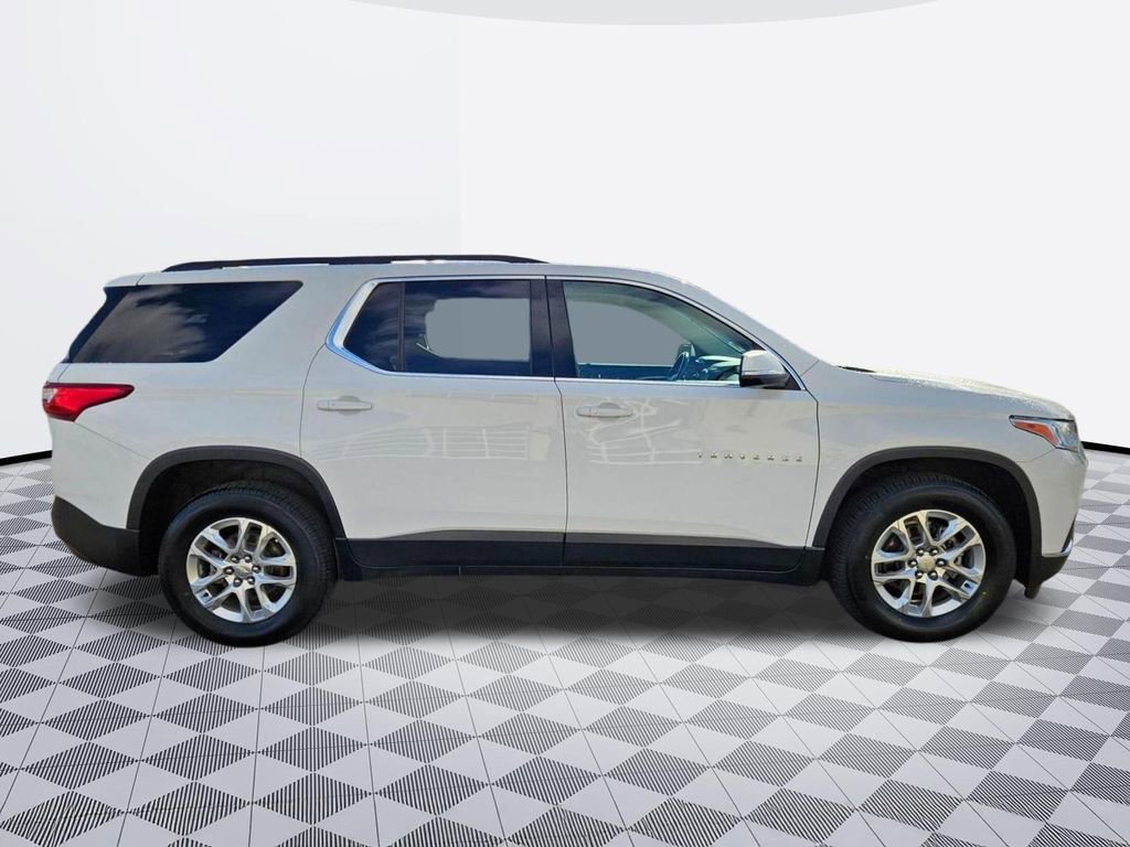 Used 2021 Chevrolet Traverse LT image 7