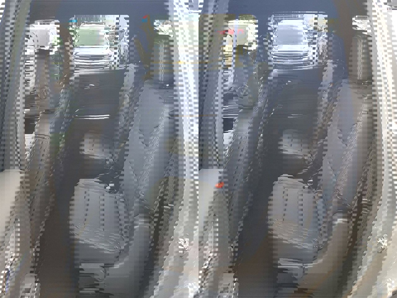 New 2026 Chevrolet Traverse LT w/ Driver Confidence Package image 11