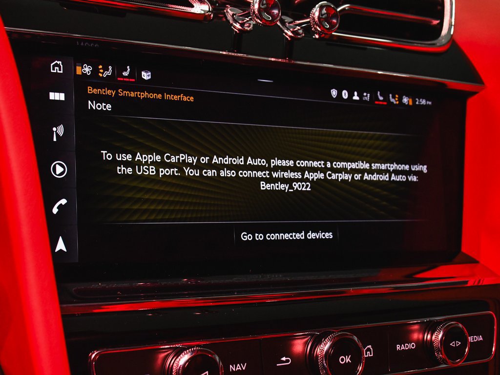Used 2023 Bentley Bentayga AWD/4WD image 56