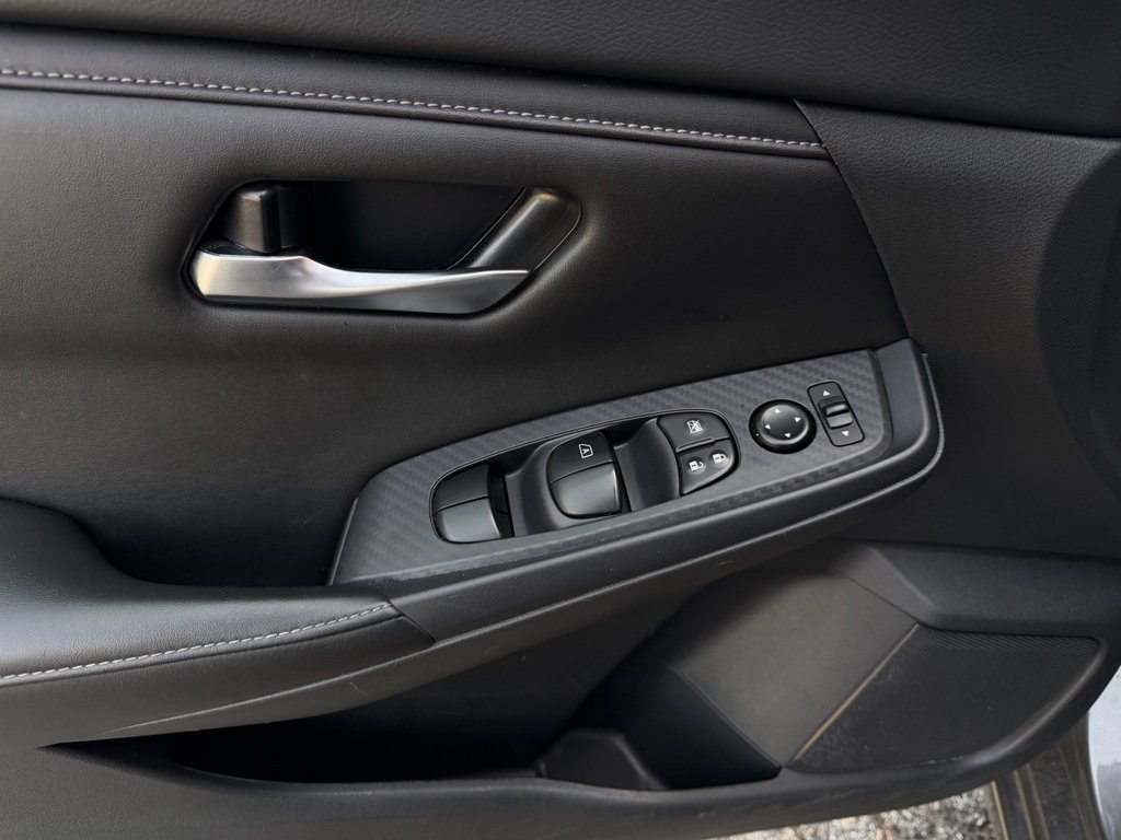 Used 2024 Nissan Sentra SV w/ All-Weather Package FWD image 25