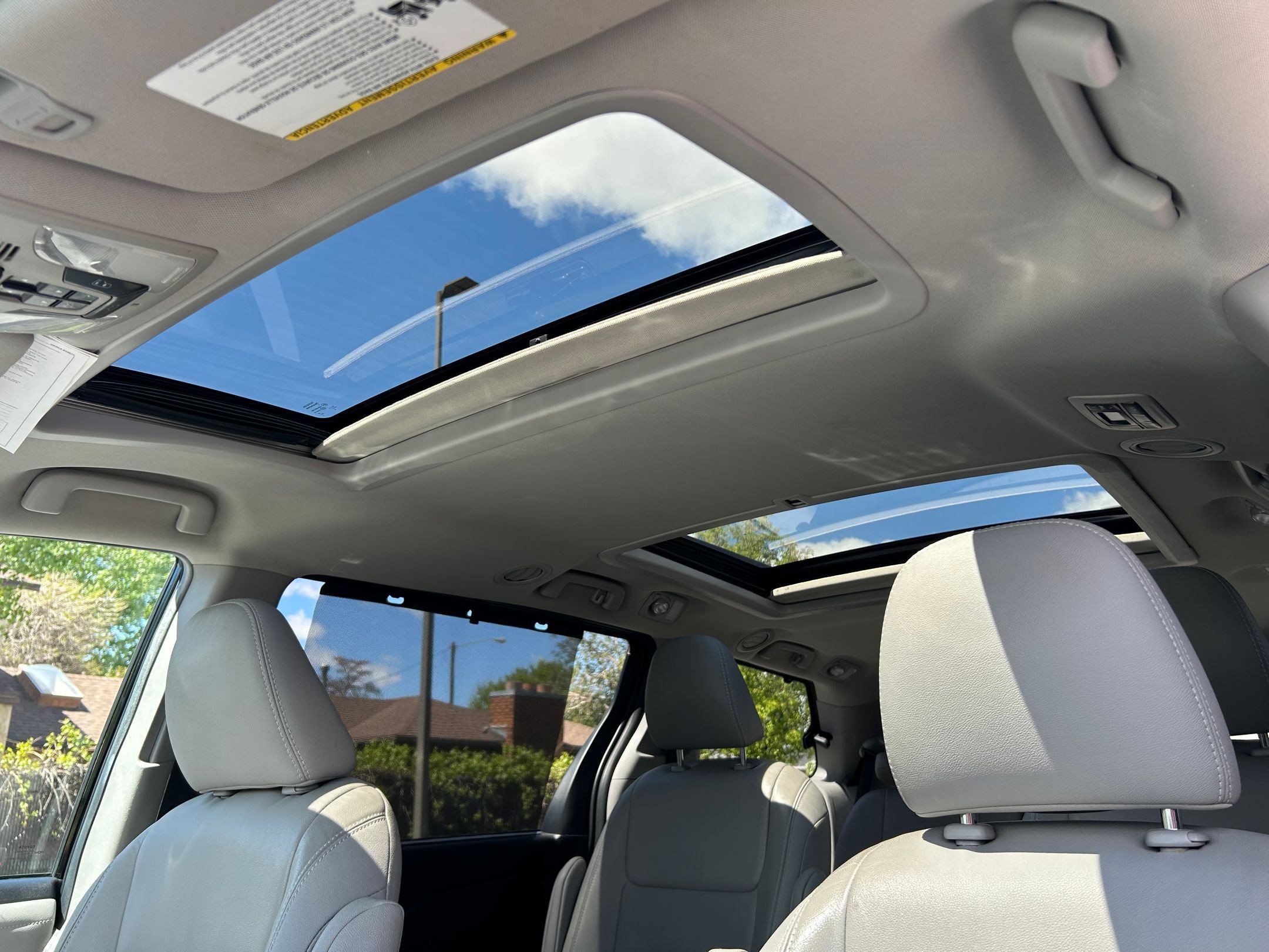 Used 2017 Toyota Sienna Limited AWD/4WD image 29