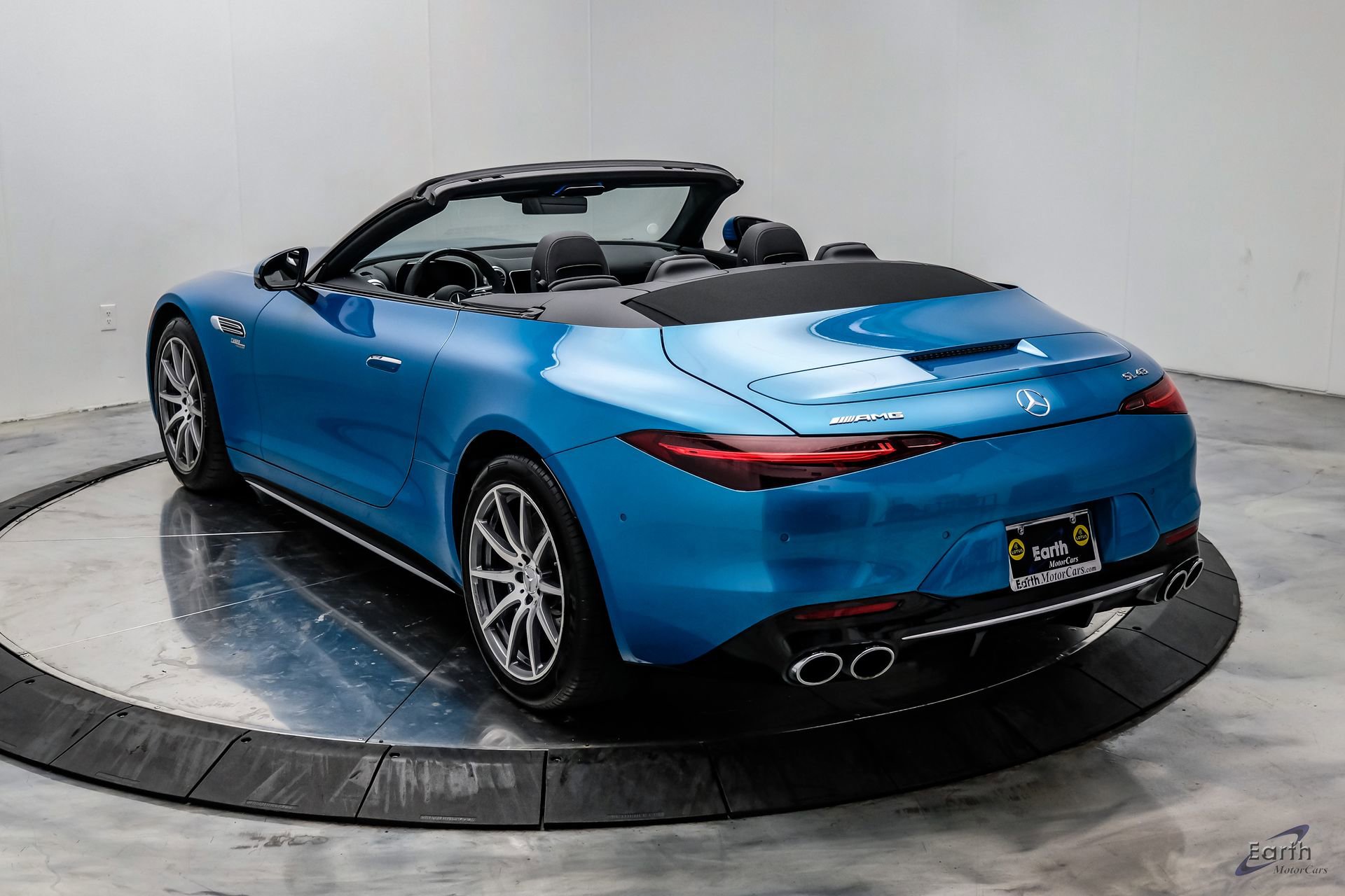 Used 2024 Mercedes-Benz SL 43 AMG image 15