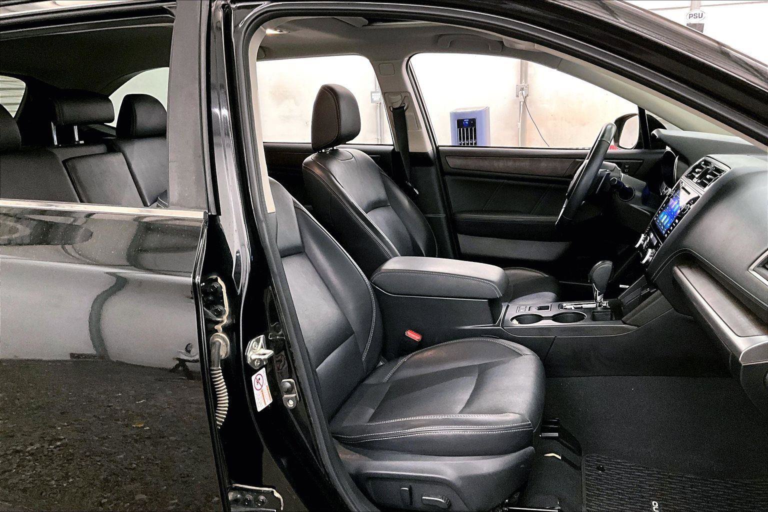 Used 2018 Subaru Outback 2.5i Limited image 8