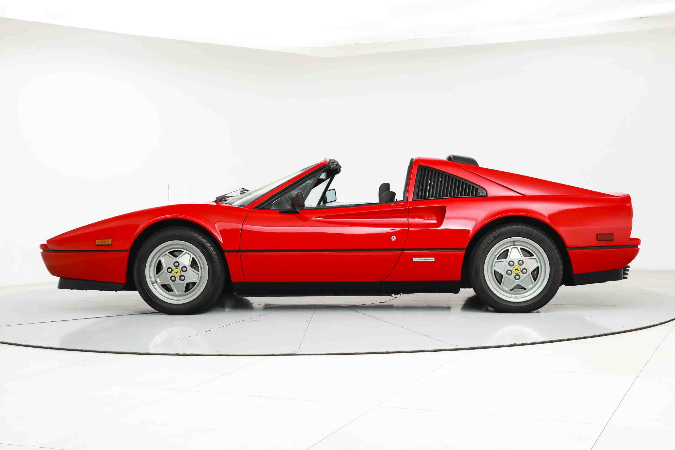 Used 1989 Ferrari 328 GTS RWD image 4