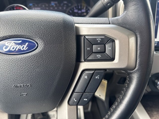 Used 2022 Ford F450 Lariat w/ FX4 Off-Road Package image 32