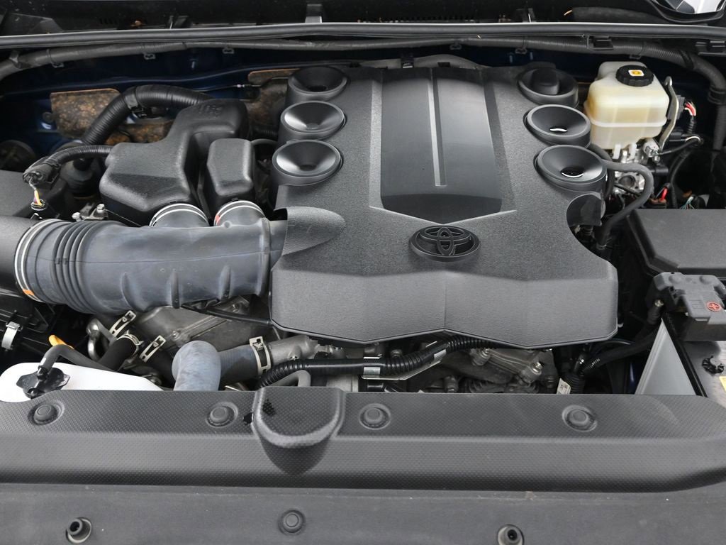 Used 2022 Toyota 4Runner Limited image 56