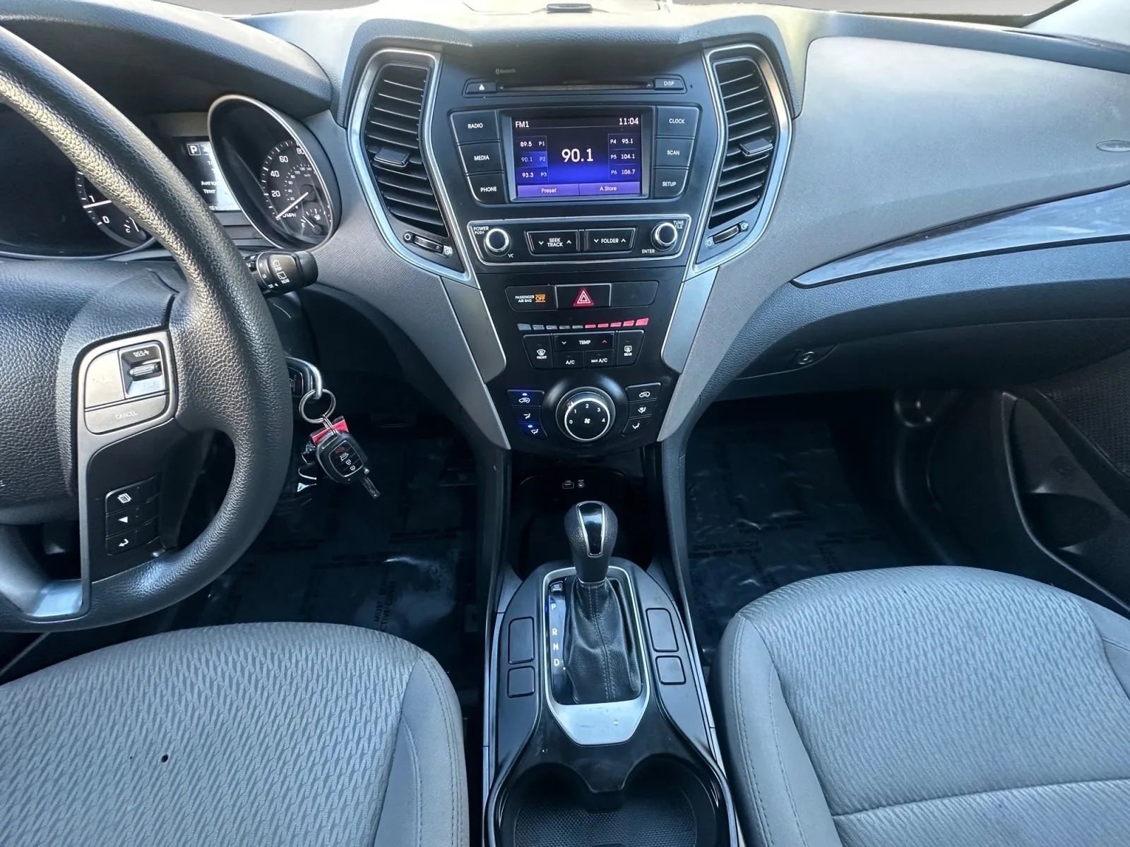 Used 2018 Hyundai Santa Fe Sport FWD image 11