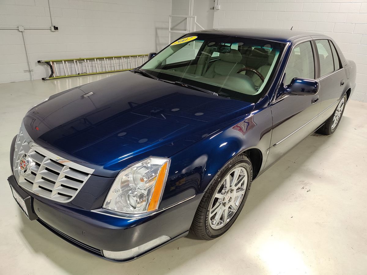Used 2007 Cadillac DTS Performance image 22
