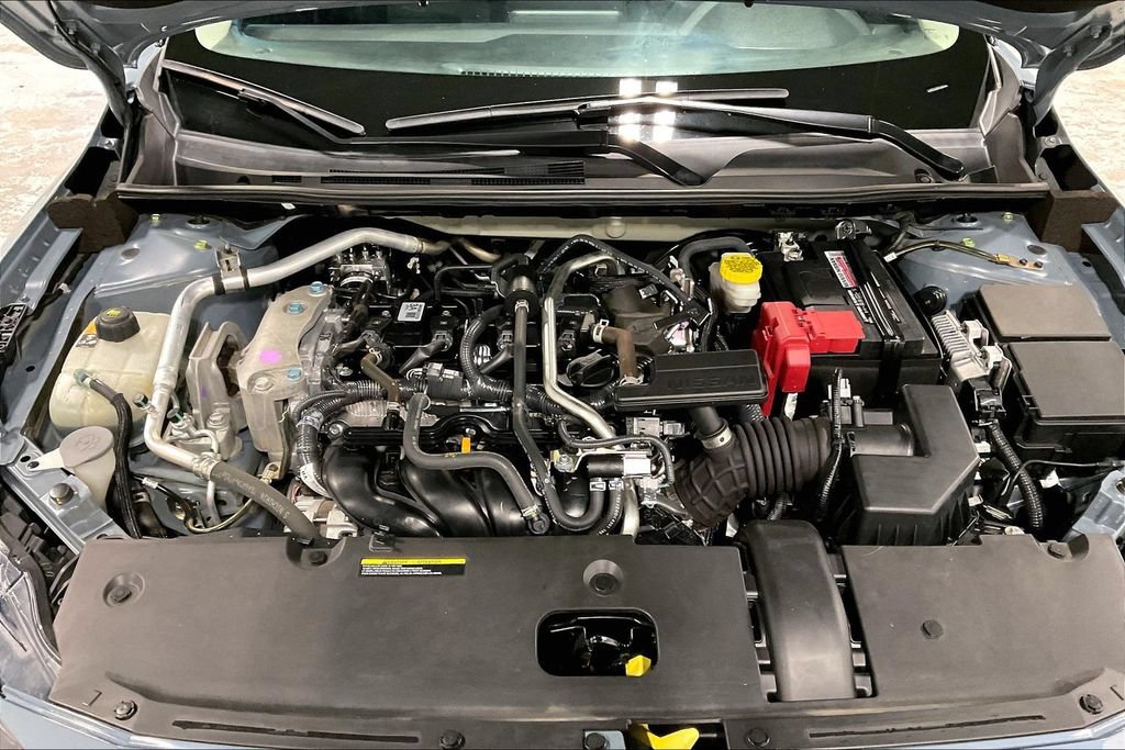 Used 2024 Nissan Sentra SR FWD image 11