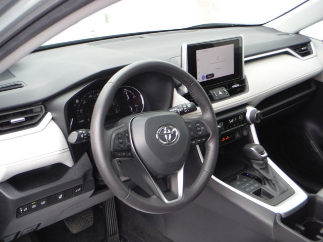 Used 2023 Toyota RAV4 XLE Premium AWD/4WD image 13