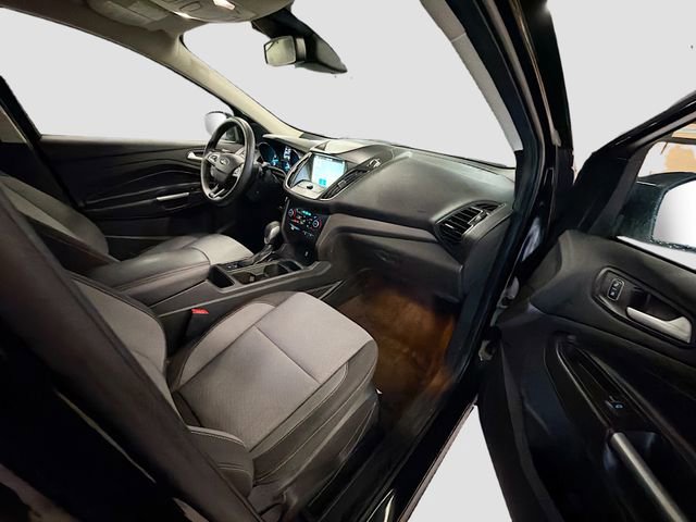 Used 2019 Ford Escape SE image 28