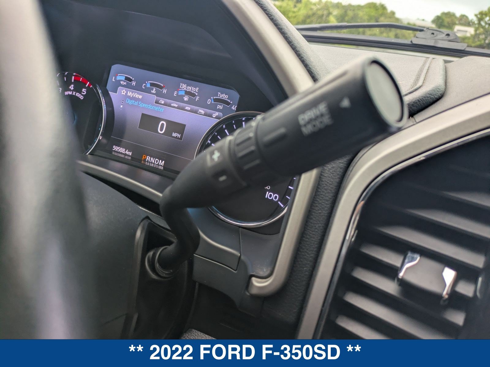 Used 2022 Ford F350 Lariat w/ Lariat Ultimate Package AWD/4WD image 33