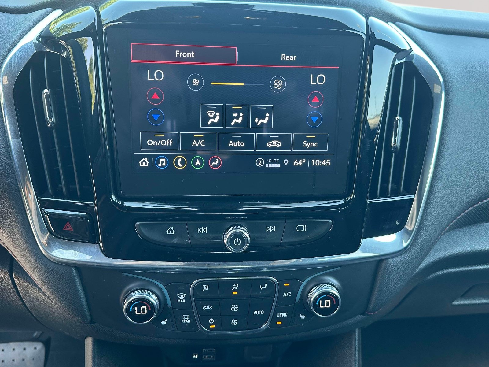 Used 2023 Chevrolet Traverse RS AWD/4WD image 11