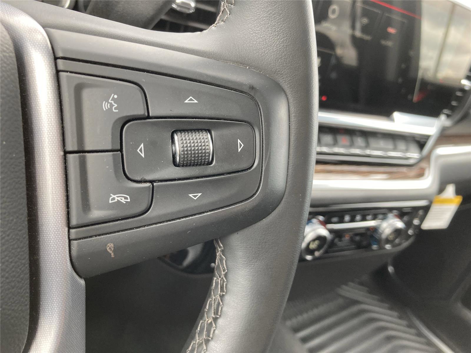 New 2026 GMC Sierra 1500 Elevation image 18