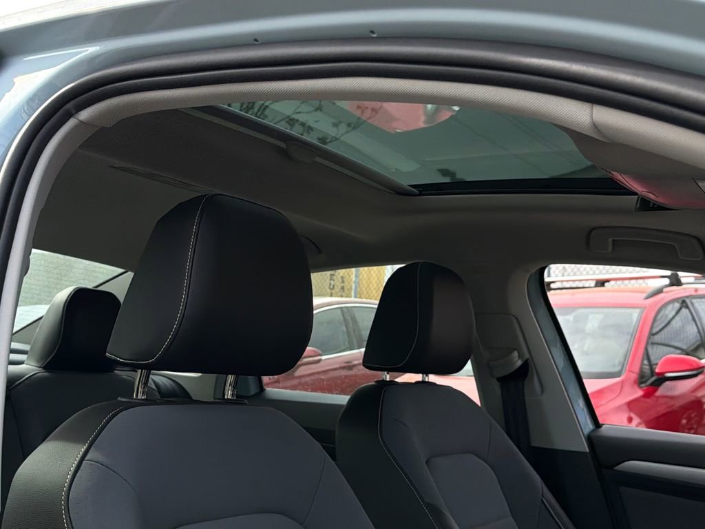 New 2026 Volkswagen Jetta SE FWD image 7