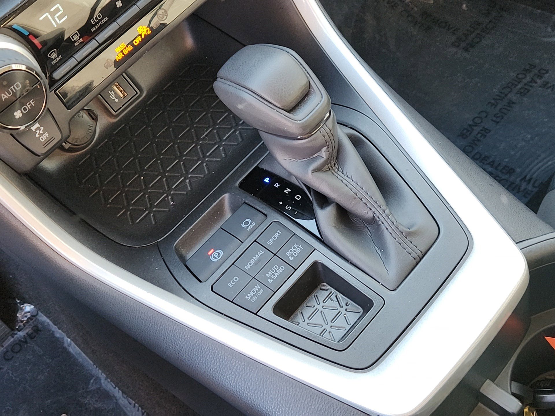 Certified 2025 Toyota RAV4 XLE image 18