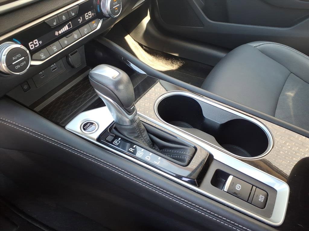 Used 2024 Nissan Altima 2.5 SL image 10