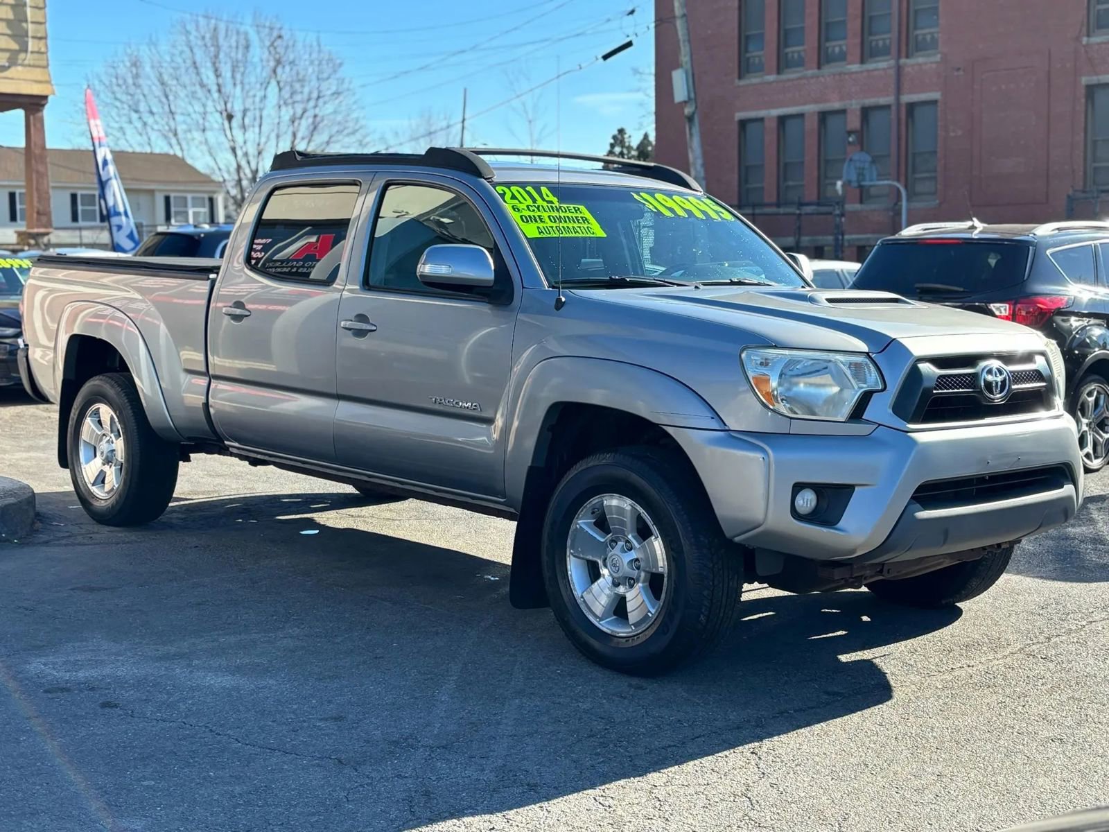 Used 2014 Toyota Tacoma 4x4 Double Cab w/ TRD Sport Package image 3