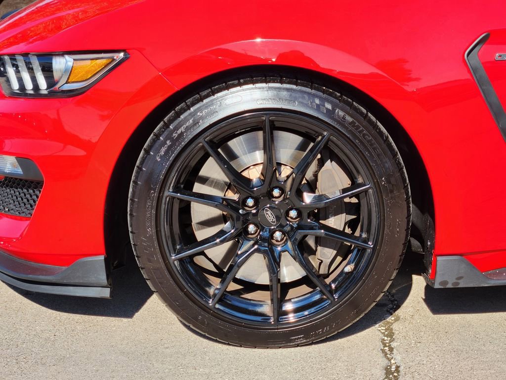 Used 2020 Ford Mustang Shelby GT350 w/ Technology Package image 13