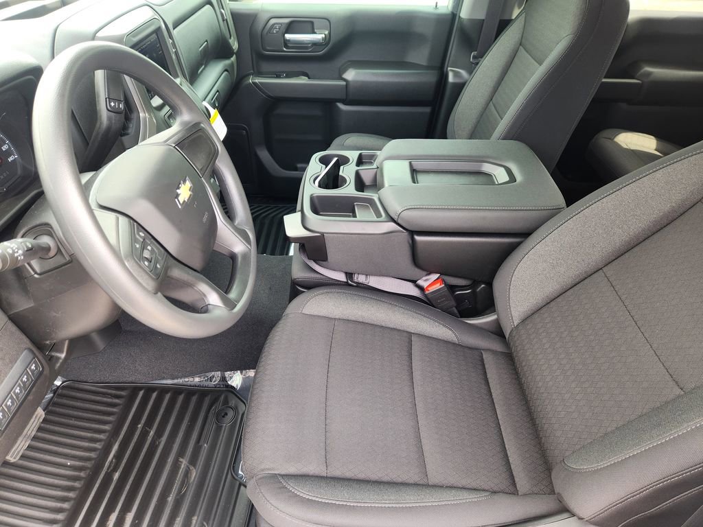 New 2026 Chevrolet Silverado 2500 Custom w/ Custom Value Package image 13