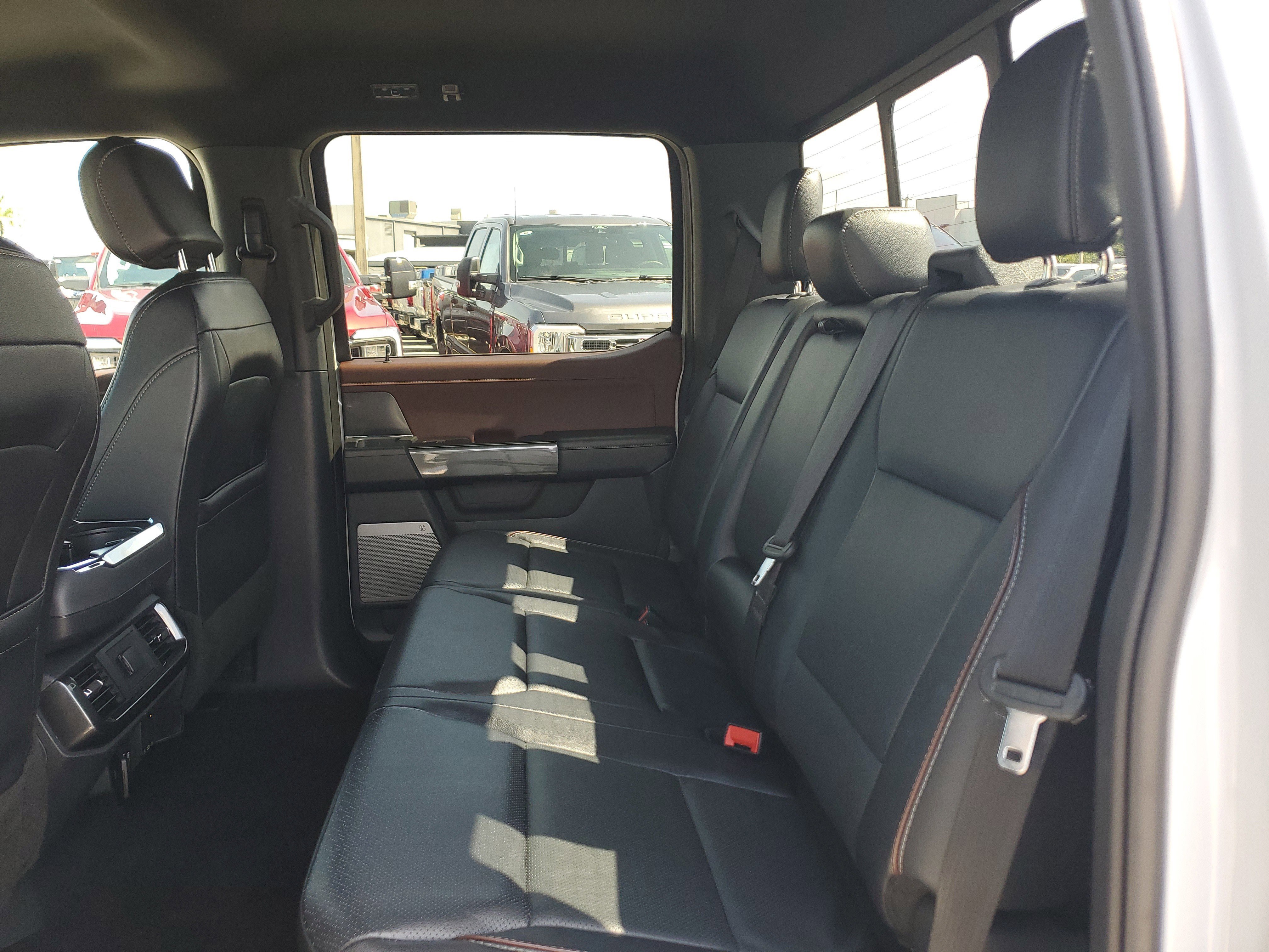 Used 2022 Ford F150 Lariat image 13
