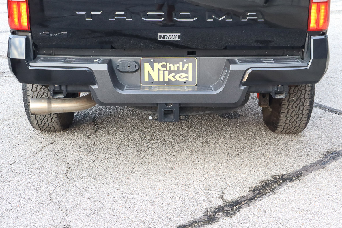 Used 2024 Toyota Tacoma TRD Off-Road image 13