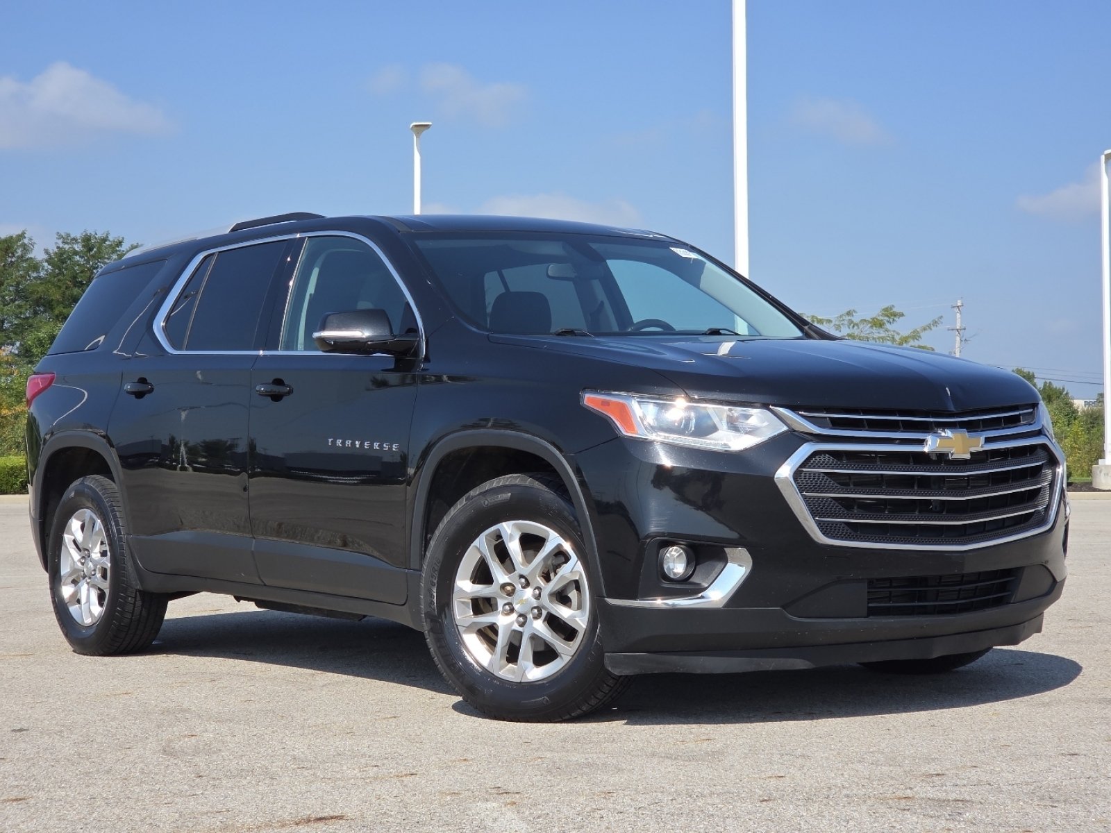 Used 2018 Chevrolet Traverse LT AWD/4WD image 2