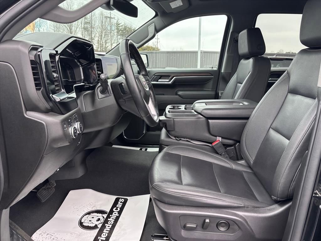Used 2024 GMC Sierra 1500 SLT image 11