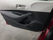 Used 2025 Toyota Corolla LE image 9