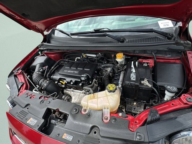 Used 2015 Chevrolet Sonic LT w/ Fun and Sun Package image 31